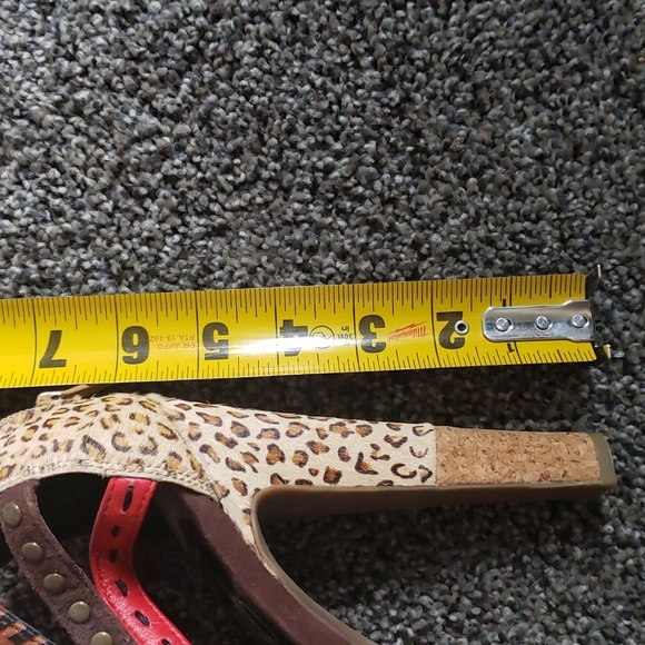 Jessica Simpson heels - Picture 3 of 3